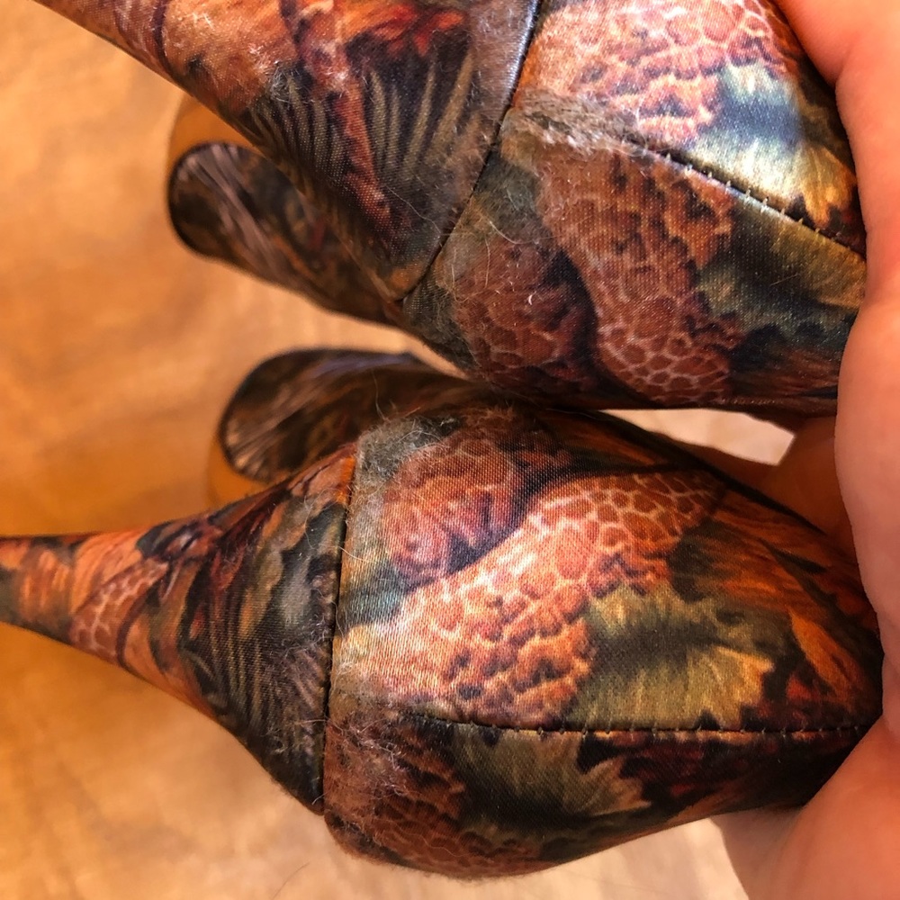 Safari Animal Heels Size 6 Shoes - Picture 8 of 8